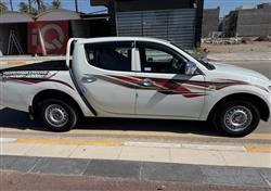 ميتسوبيشي L200